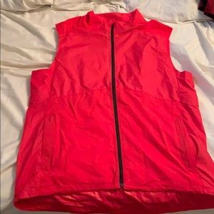 LULULEMON - Active Vest - Size: Large